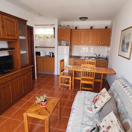 Sweet Flat With Private Patio Dunasol Apartment