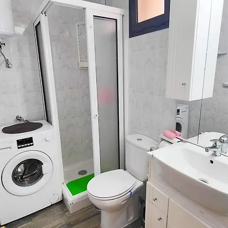 Sweet Flat With Private Patio Dunasol Daire