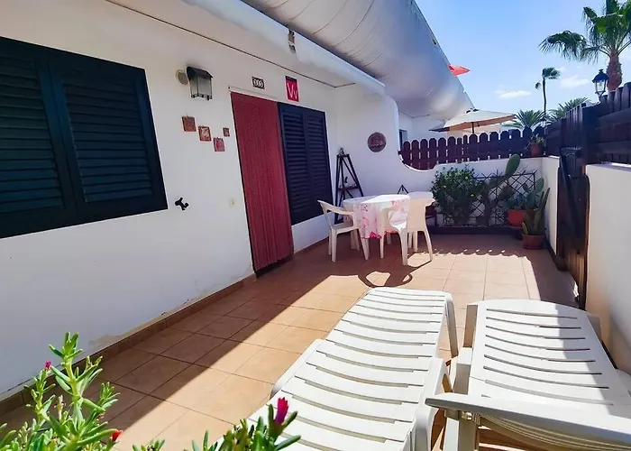 Sweet Flat With Private Patio Dunasol Коральео