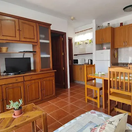 Sweet Flat With Private Patio Dunasol